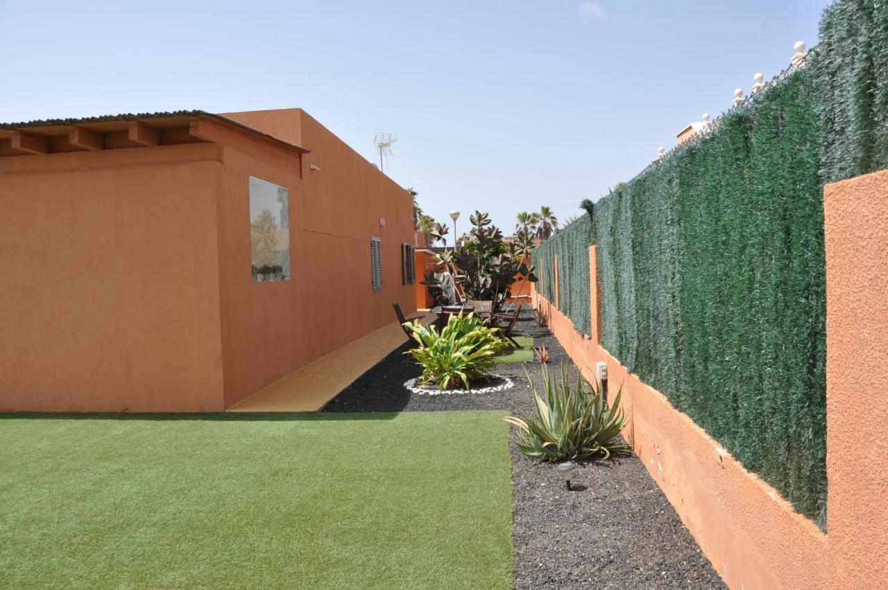 Eco Villa White Suite With Climatized Pool 科斯塔卡莱塔 外观 照片