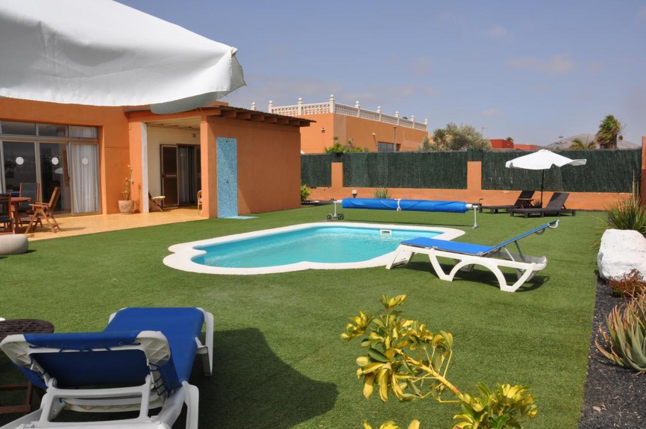 Eco Villa White Suite With Climatized Pool 科斯塔卡莱塔 外观 照片