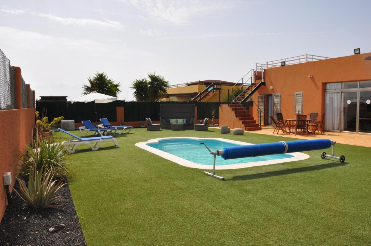 Eco Villa White Suite With Climatized Pool 科斯塔卡莱塔 外观 照片