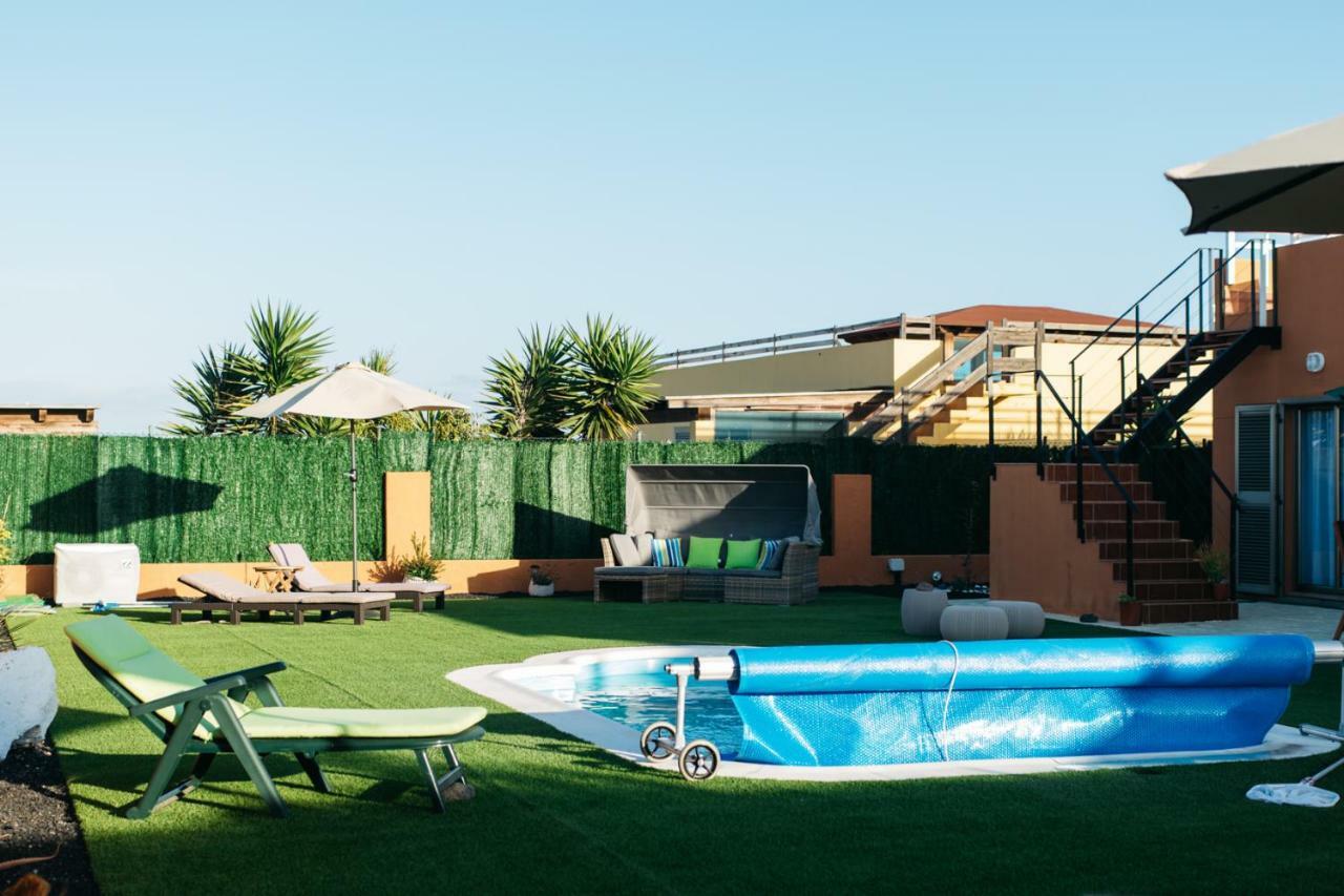Eco Villa White Suite With Climatized Pool 科斯塔卡莱塔 外观 照片